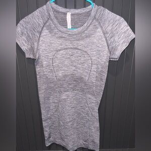 Lululemon Swiftly Tech Short Sleeve Shirt 2.0 *Hip Length